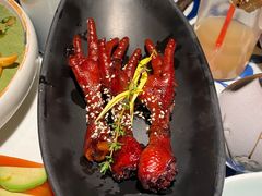 吮指鸡爪-桂满陇天书(南京德基旗舰店)