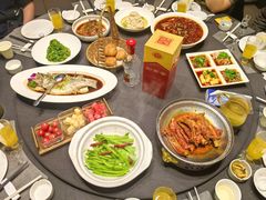 -艳阳天民俗村(公园路店)