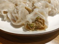 西芹鲜肉水饺内馅-伊喜饺子·烤鸭(五道口学院路店)