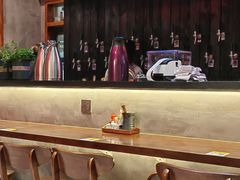 -8PINTS八品脱·日料·烧鸟·精酿小酒馆(莘庄店)