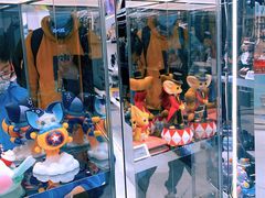 -泡泡玛特POPMART(侨福芳草地店)