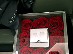 roseonly(厦门磐基店)-ROSEONLY诺誓(磐基中心店)
