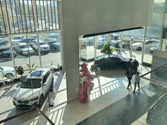 -北京宝诚宝马4S店