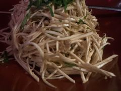 凉拌茭白-花马天堂云南餐厅 Lost Heaven(高邮路店)