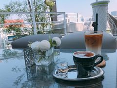 -The ROOF (通盈中心店)