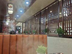 -粤潮牛肉火锅店(江南大道店)