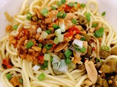 热干面-九头鸟酒家(四道口店)