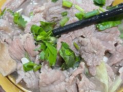 -小杨翘脚牛肉