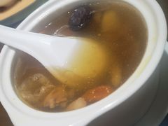 -东口码头·烧鸽子·鱼头泡饼·地方菜(金鹰悦城店)