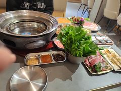 -围炉肉舍丹东海鲜烤肉·烤活鳗(步行街店)