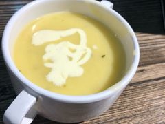 秘制玉米浓汤-豪尚豪牛排(彩悦城店)