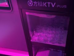 -骑士KTV(红谷滩万达店)