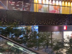 -瑞虹新天地月亮湾