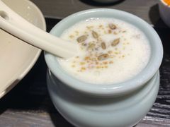 -壹号院音乐餐厅•烤全羊•新疆菜(浐灞店)