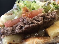 -The Habit Burger Grill 哈比特汉堡(爱琴海店)