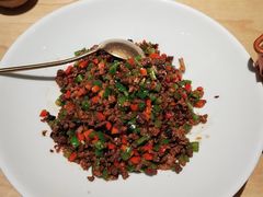 黑三剁-一坐一忘云南菜(卓悦中心)