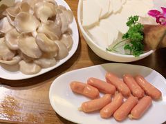 -巴奴毛肚火锅(九洲店)