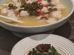 -港丽餐厅(高德置地店)