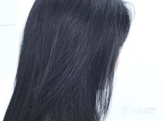 今天终于出门了做头发哈哈，染了一个特气质的色