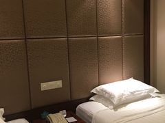 -郑州粤海酒店(郑州二七广场店)