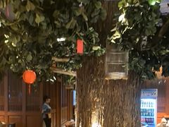 -八府香鸭·啫啫煲(华山路店)