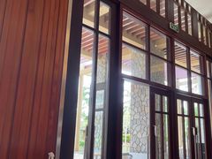 -亚龙湾希尔顿自助餐厅·海鲜·烧烤·沙滩BBQ·现场乐队