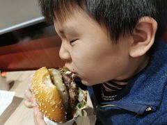 -The Habit Burger Grill 哈比特汉堡(爱琴海店)