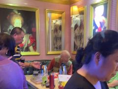 -自由港KTV(王子公主金平店)