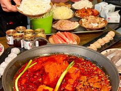 -黄潇洒老火锅(九眼桥宏济巷店)