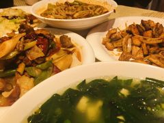 -巴扎美食·新疆菜·西域歌舞表演餐厅(新疆大厦店)