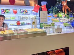 -涨巢·潮玩水疗局