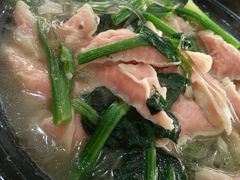 菠菜粉條燉“燕餃”-乔家满族八大碗(流水沟店)