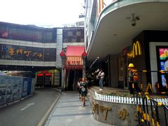 -东门町美食街