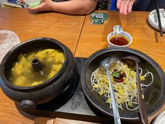 -云海肴·汽锅鸡·云南菜(天山百盛优客店)