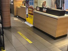 -麦当劳(虹梅路地铁站店)