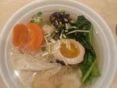 云吞港式汤面-避风塘(宝山万达店)