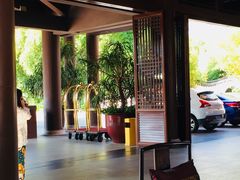 -三亚亚龙湾雅高美爵酒店