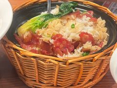 招牌腊味煲仔饭-金光鸽王·经典粤菜(环宇城店)
