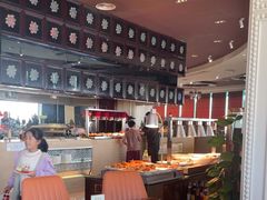 -荣誉国际酒店-云顶旋转餐厅