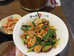 -富正毅三下锅·湘西韵味(天门山索道店)