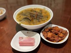 镇江肴肉-老半斋(福州路店)