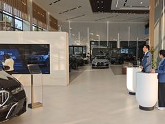 -上海宝诚尊悦宝马4S店(静安店)