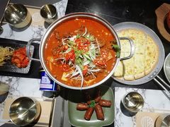 辛牛骨火锅-KCOOKING概念韩餐(世茂52+店)