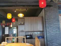 -头上红煨盐鸡·非遗院子餐厅