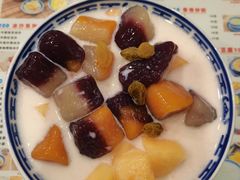 -广信牛奶甜品世家(台东店)