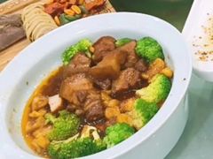 -大鸭梨烤鸭店(金顶街店)