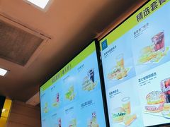 -麦当劳(西客站店)