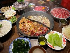 -萍姐火锅·公路夜市(武汉首店)