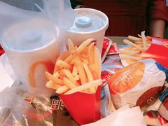 -麦当劳(欢乐谷店)