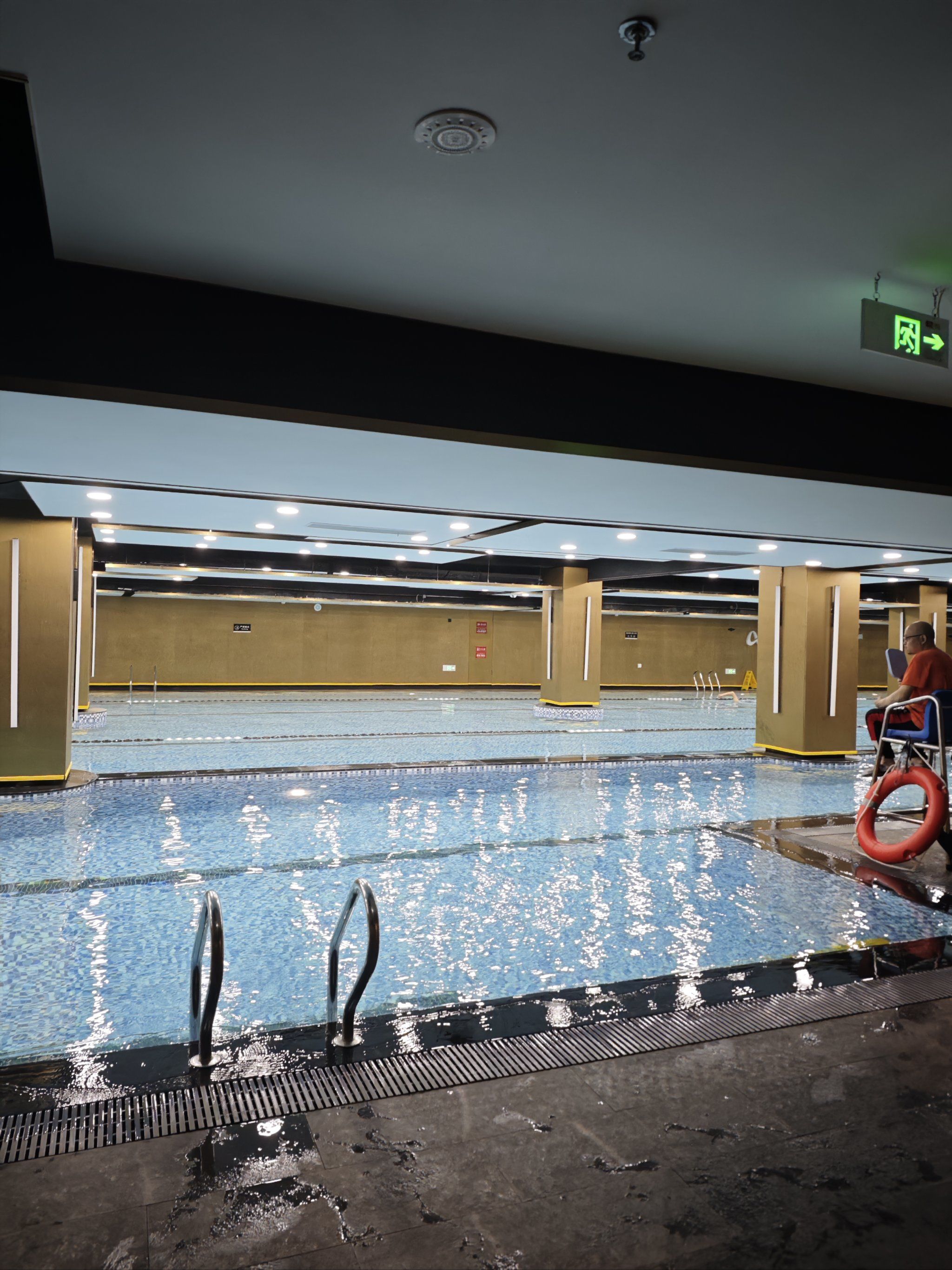 0元玩转这座城#室内游泳池#生命在于运动健康在于行动#游泳#游泳健身